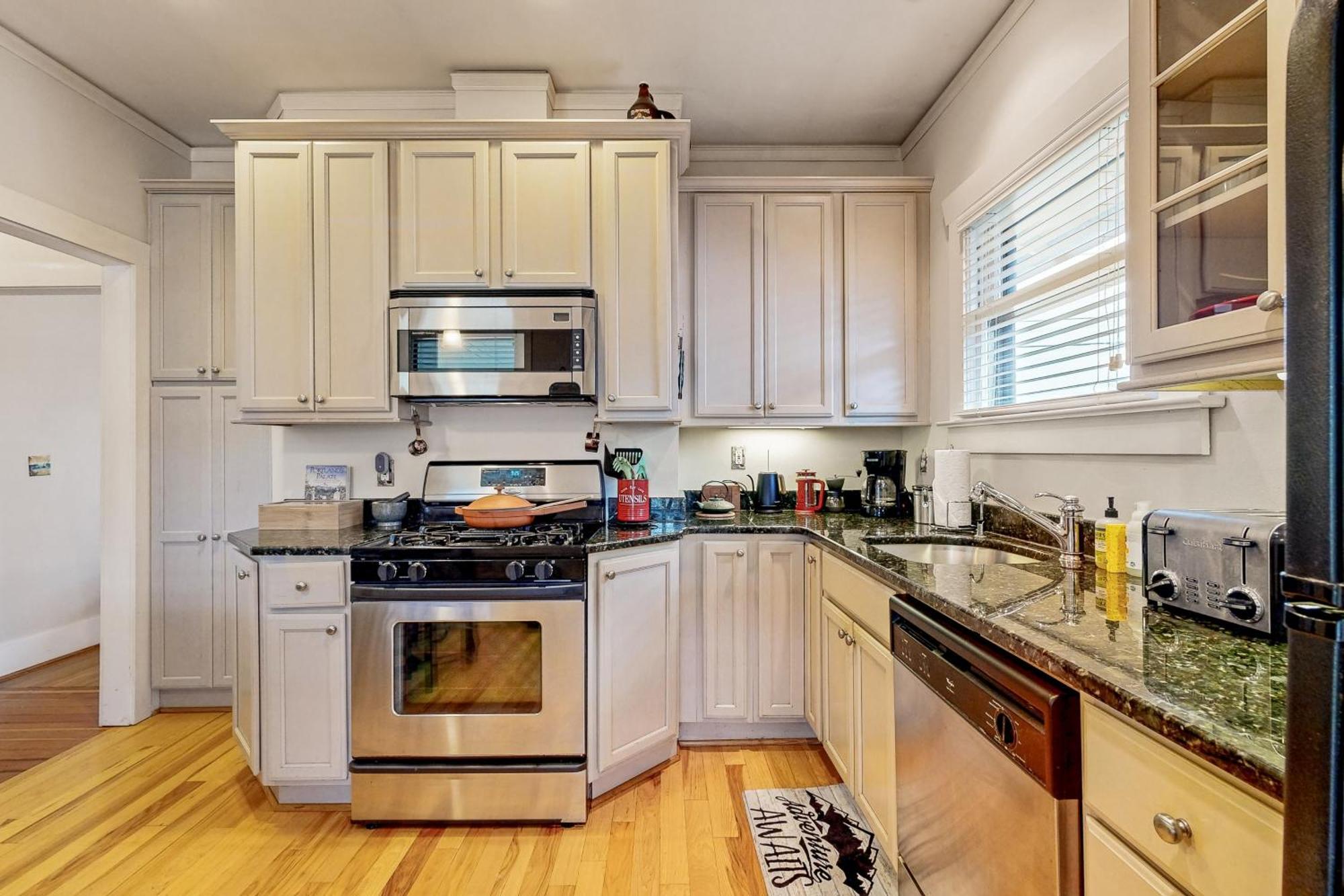 Beaumont Bungalow Portland Bagian luar foto